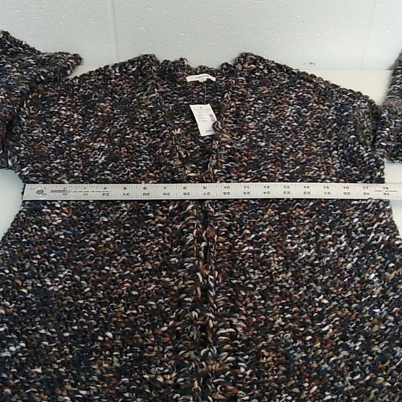 MAURICES NATURE COLORED, CHUNKY, SOFT, OPEN FRONT, CARDIGAN W/GOLD THREADS - Picture 5 of 7